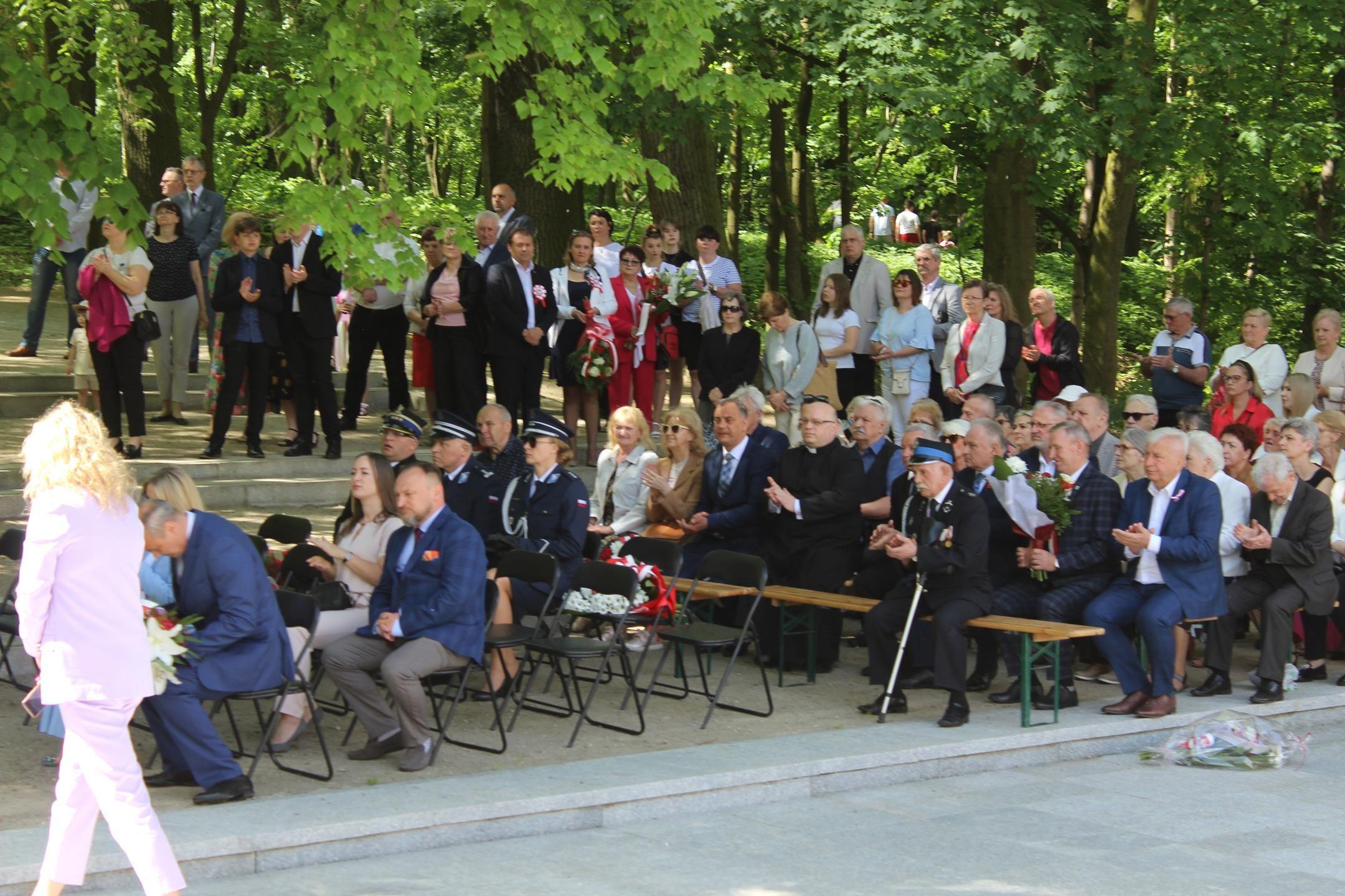 Zdj. nr. 112. Lipnowski obchody 233. rocznicy uchwalenia Konstytucji 3 Maja