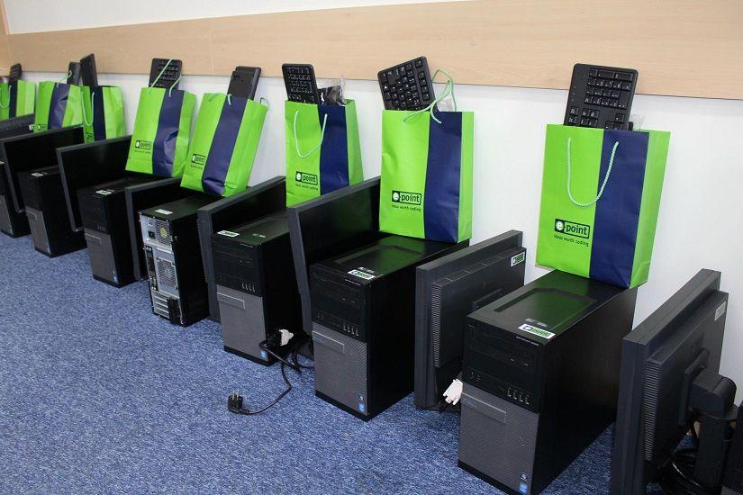 Firma przekazała komputery dla lipnowskich uczniów