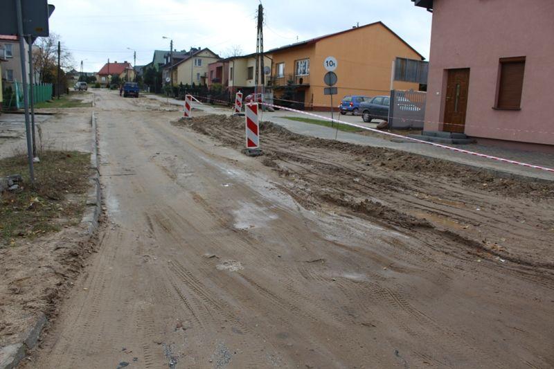 Zdj. nr. 2. Przebudowa ulicy Jaśminowej w Lipnie