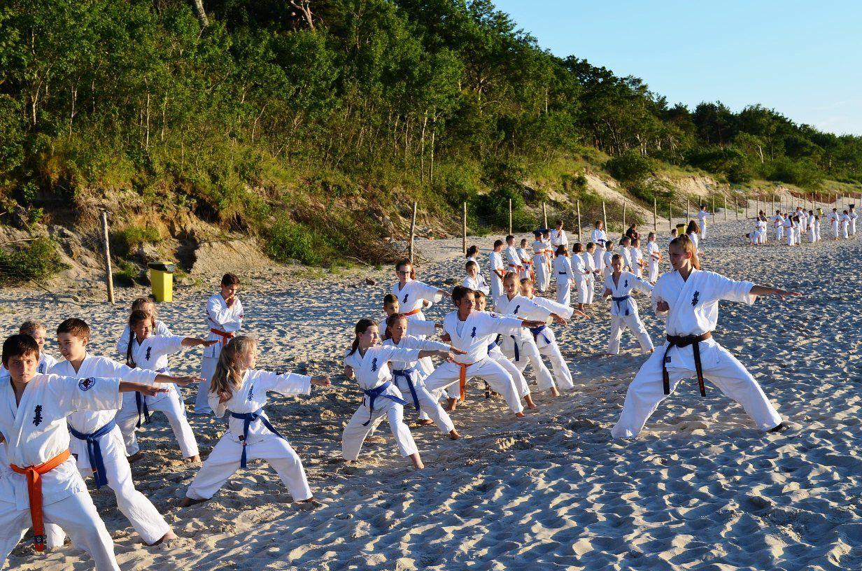Zdj. nr. 3. Obóz letni Lipnowskiego Klubu Kyokushin Karate