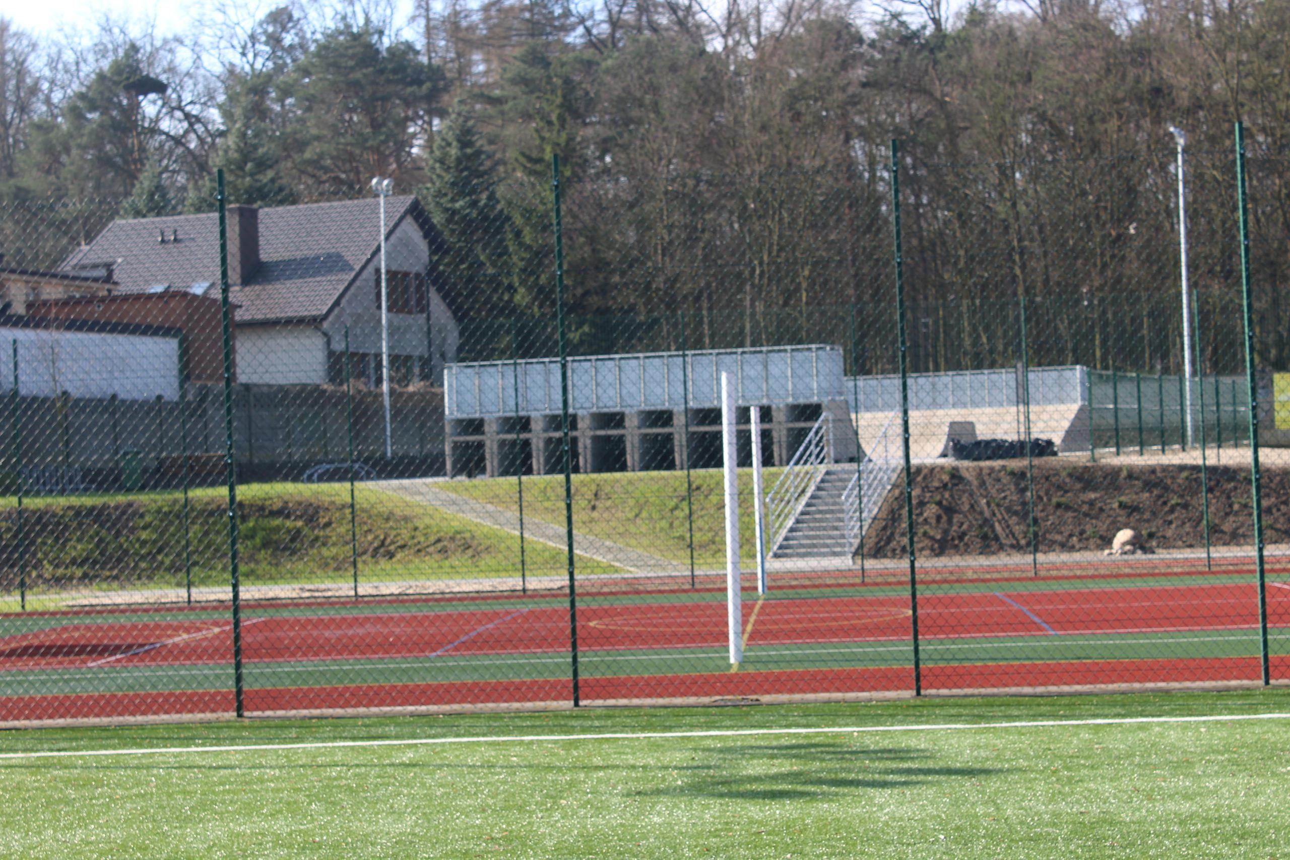 Zdj. nr. 6. Oficjalne otwarcie nowych stref rekreacyjno-sportowych  w Lipnie - 26 marca 2024 r.