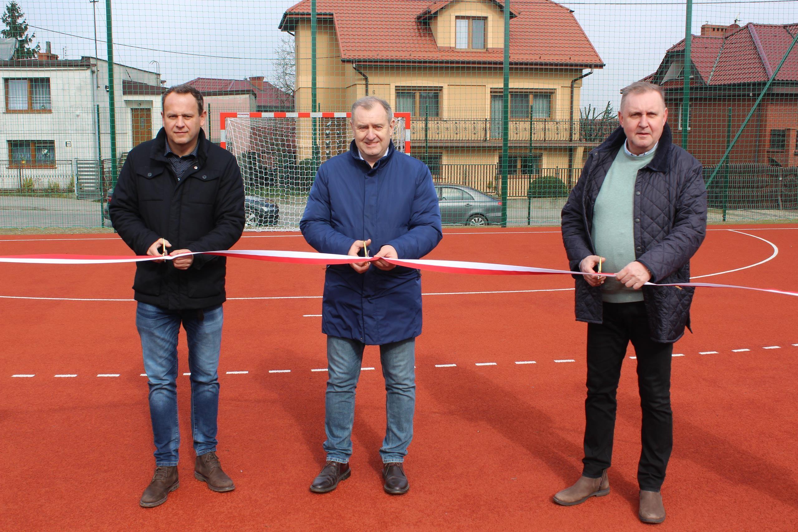 Zdj. nr. 12. Oficjalne otwarcie nowych stref rekreacyjno-sportowych  w Lipnie - 26 marca 2024 r.