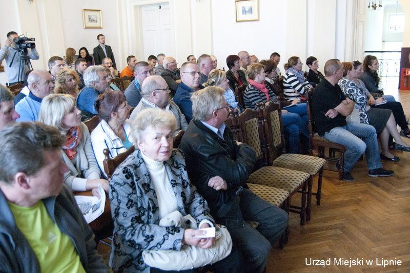 Zdj. nr. 7. Spotkanie Prezesa PUK z mieszkańcami Lipna