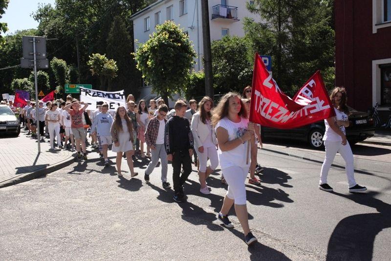 Zdj. nr. 4. Biały Marsz, czyli używkom mówimy NIE