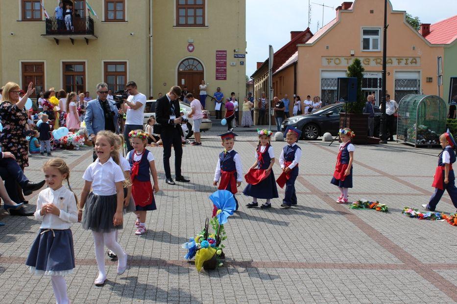 Zdj. nr. 2. BUS 500+ mieście Lipnie