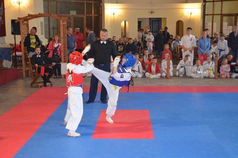 Zdj. nr. 6. X Otwarty Turniej Karate Kyokushin Województwa Lubuskiego 