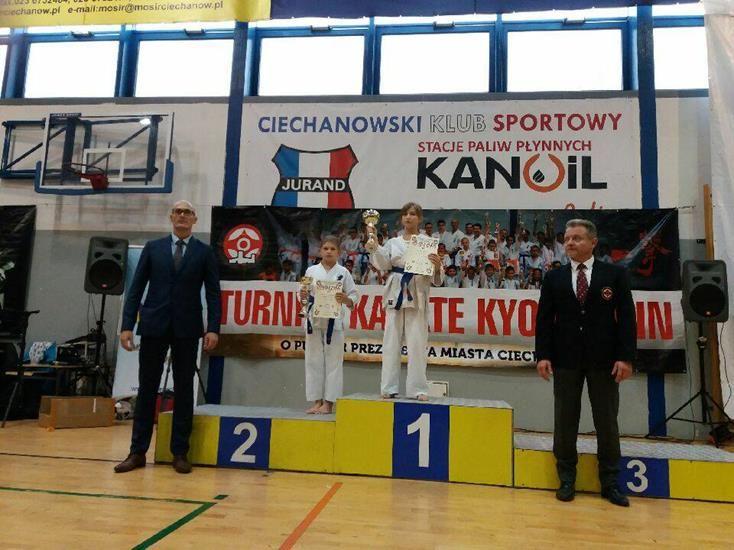 Zdj. nr. 4. Centrum Sztuk Walki - Turniej Karate Kyokushin