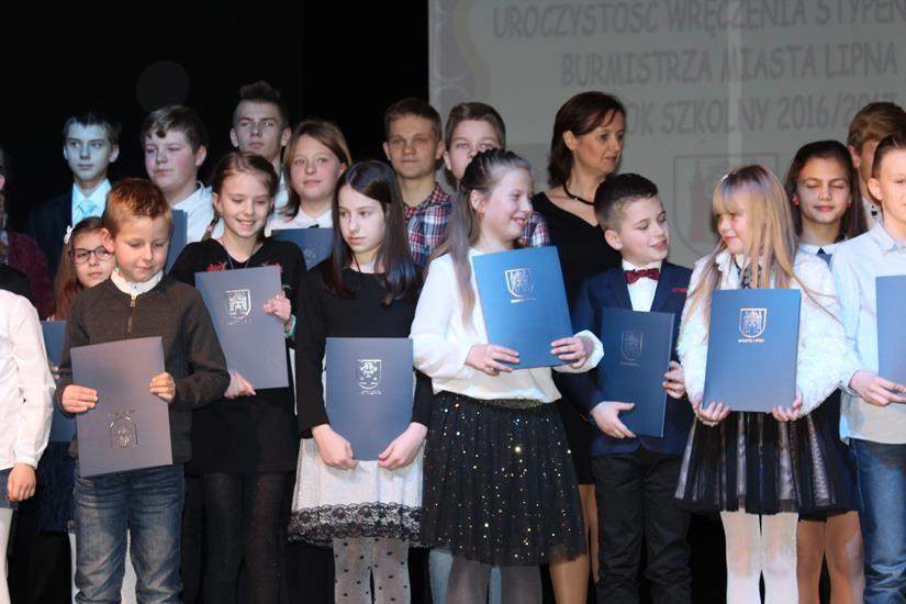 Zdj. nr. 31. Stypendium Burmistrza Miasta Lipna za rok 2016/2017