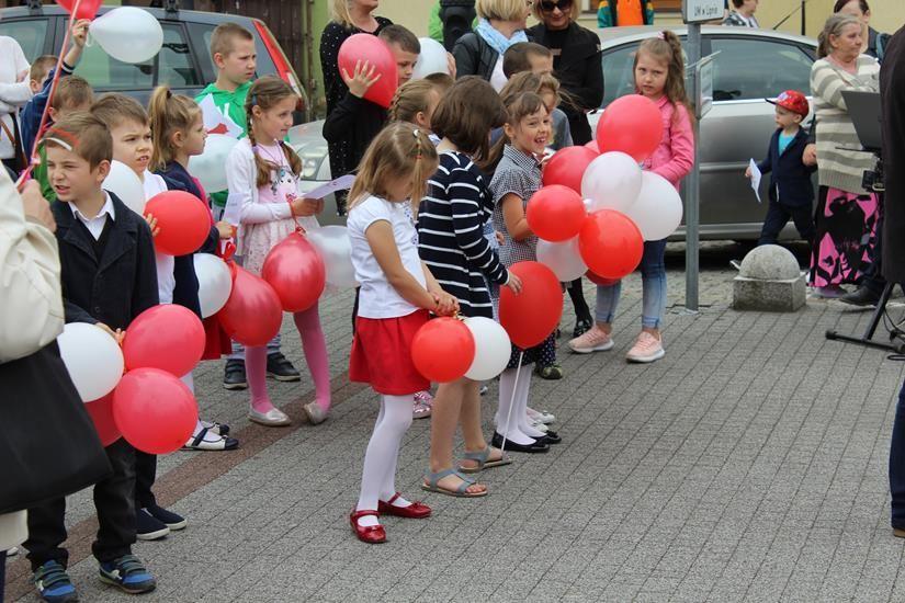 Zdj. nr. 20. Dzień Flagi Rzeczypospolitej Polskiej