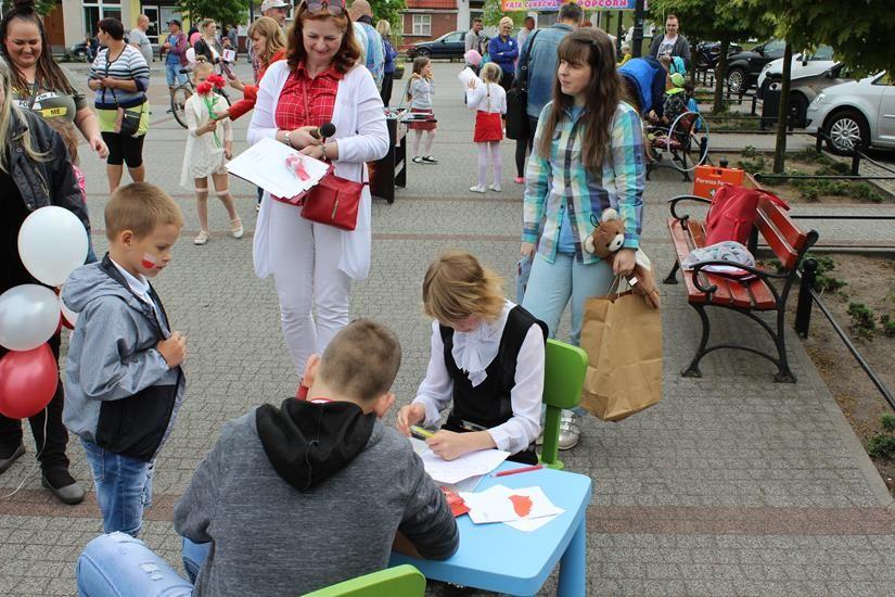 Zdj. nr. 33. Dzień Flagi Rzeczypospolitej Polskiej