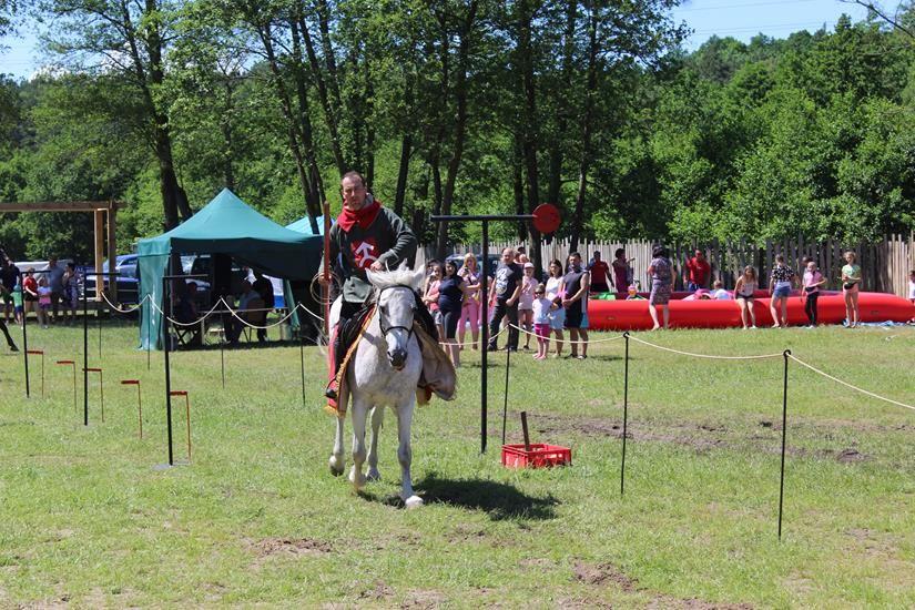 Zdj. nr. 106. Piknik rodzinny z okazji Dnia Dziecka