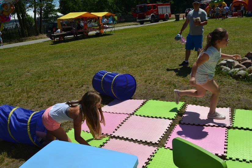 Zdj. nr. 122. Piknik rodzinny z okazji Dnia Dziecka