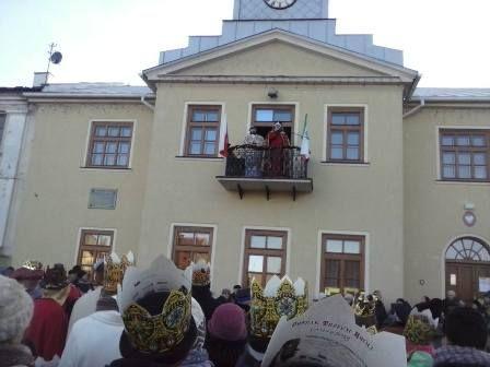 Trzej Królowie przeszli ulicami Lipna