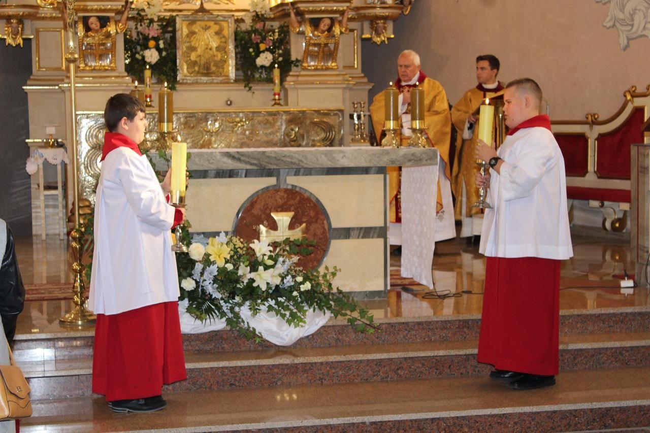 Zdj. nr. 15. Jubileusz 80-lecia istnienia Szkoły Podstawowej nr 2 w Lipnie