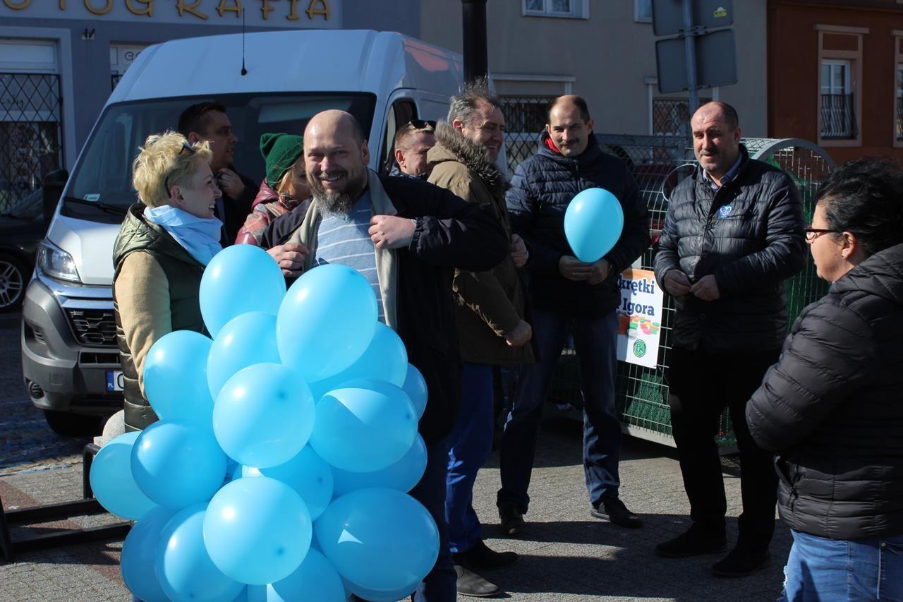 Zdj. nr. 21. Lipno obchodzi Światowy Dzień Świadomości Autyzmu