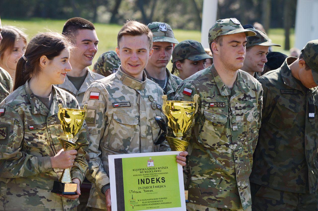 Zdj. nr. 8. II Ogólnopolski Turniej Klas Mundurowych 