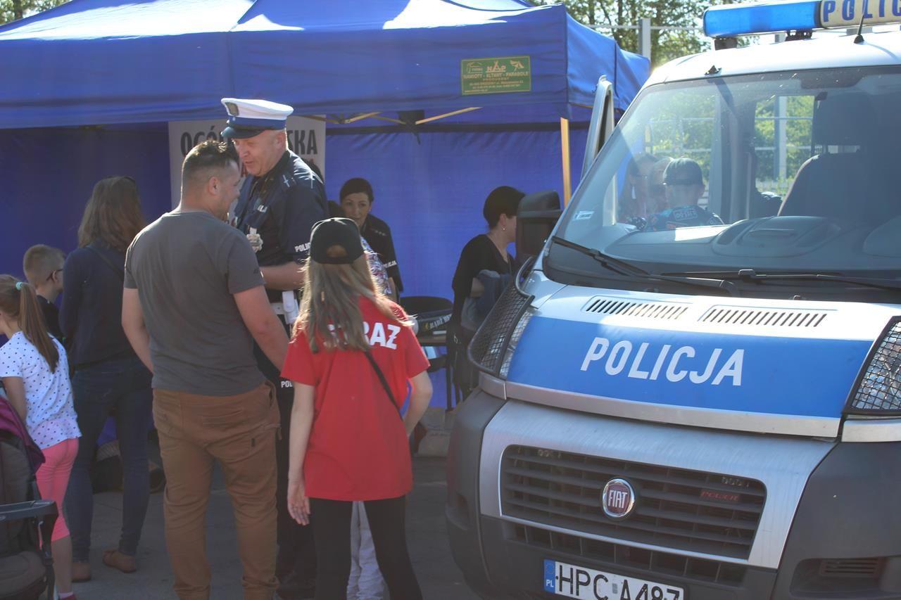 Zdj. nr. 97. Piknik rodzinny z okazji Dnia Dziecka