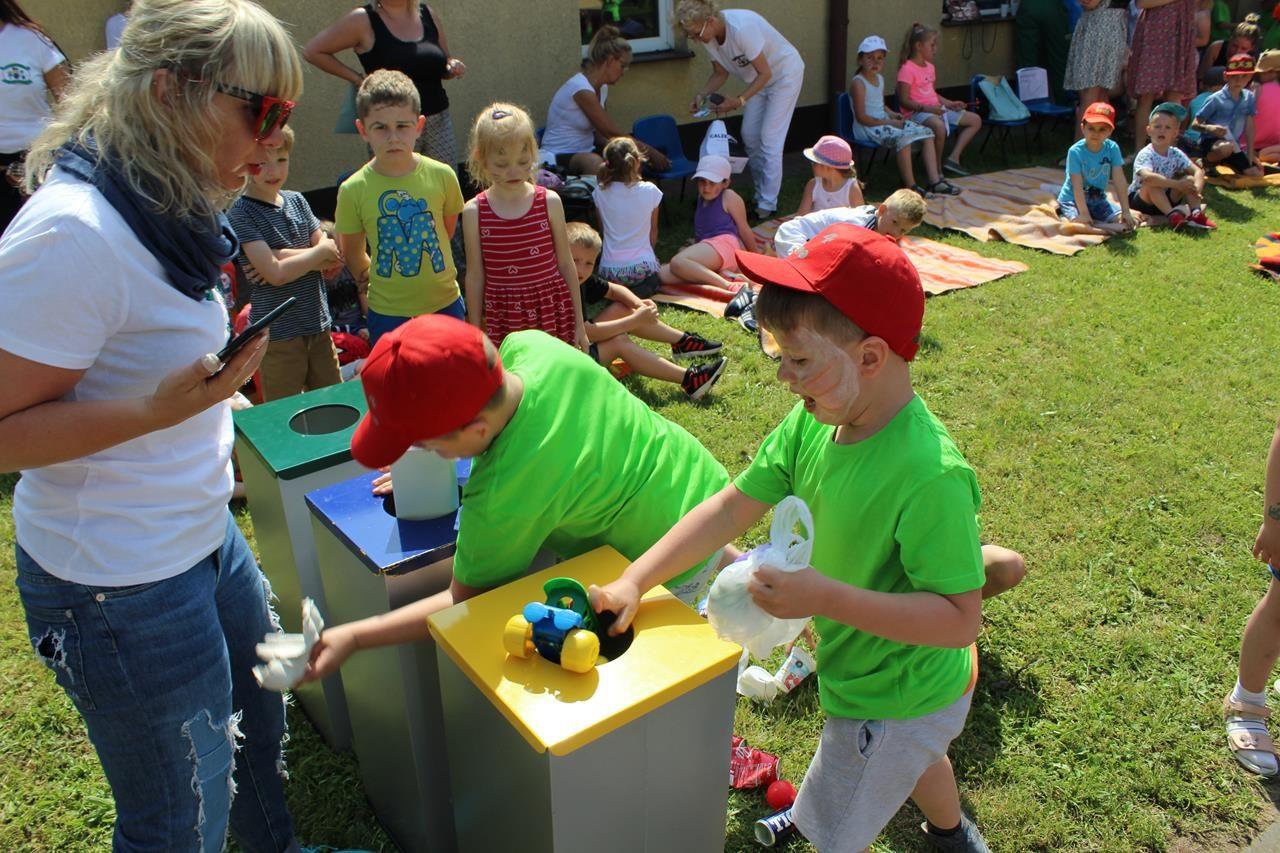 Zdj. nr. 92. Piknik Ekologiczny w ZPM nr 1 w Lipnie