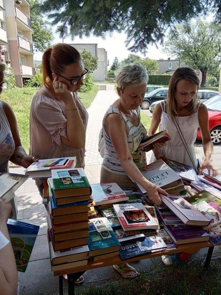 Zdj. nr. 7. Ogólnopolska Akcja Uwalniania Książek