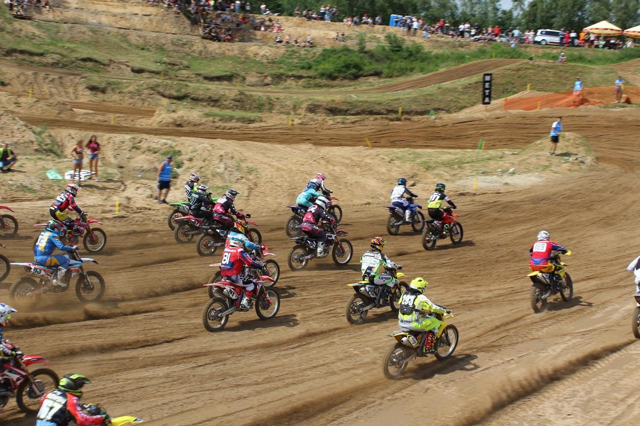 Zdj. nr. 77. Motocross – V runda Mistrzostw Strefy Północnej Polski Mistrzostwa Okręgu Bydgoskiego