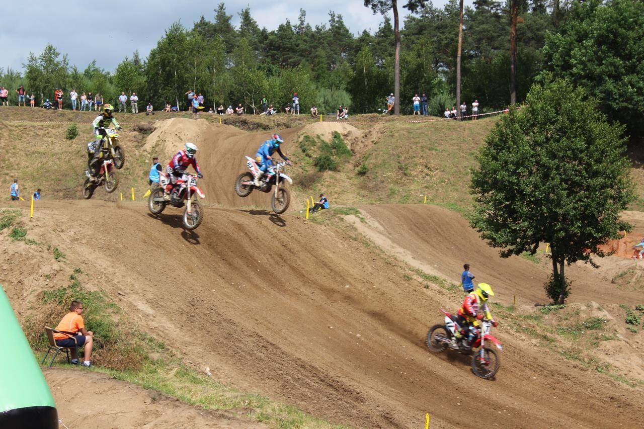 Zdj. nr. 80. Motocross – V runda Mistrzostw Strefy Północnej Polski Mistrzostwa Okręgu Bydgoskiego