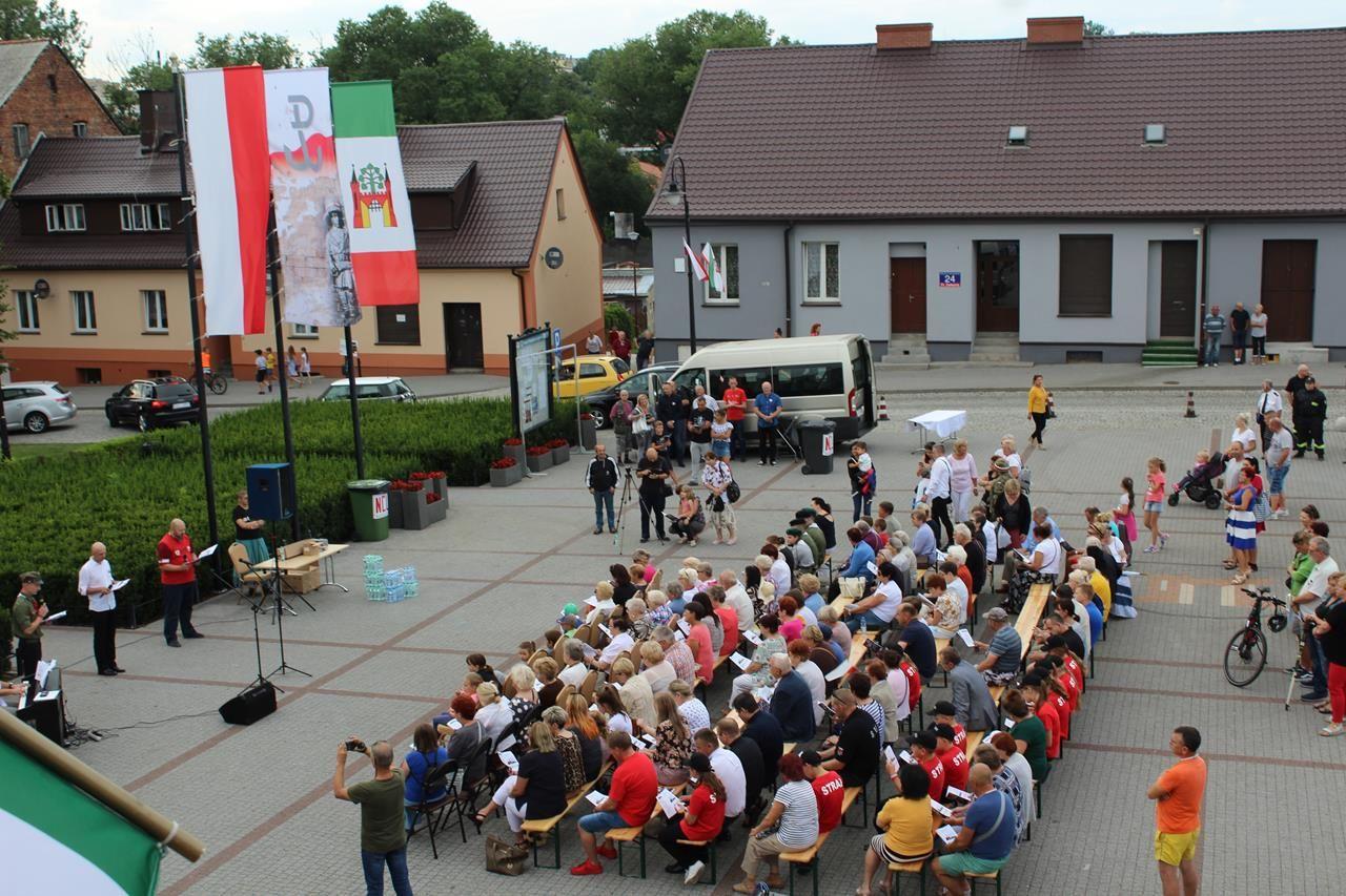 Zdj. nr. 65. Obchody 75. rocznicy wybuchu Powstania Warszawskiego