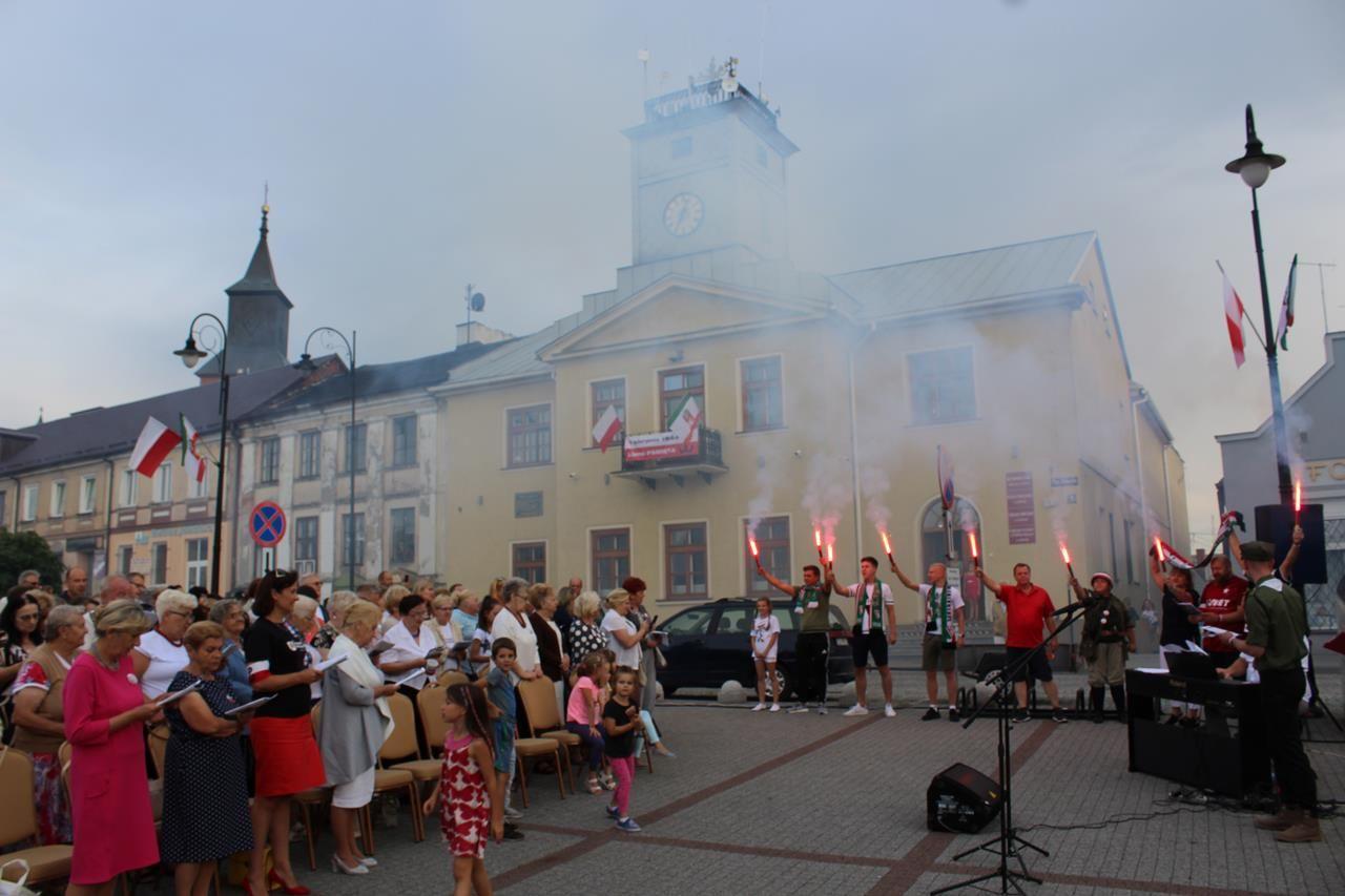 Zdj. nr. 81. Obchody 75. rocznicy wybuchu Powstania Warszawskiego