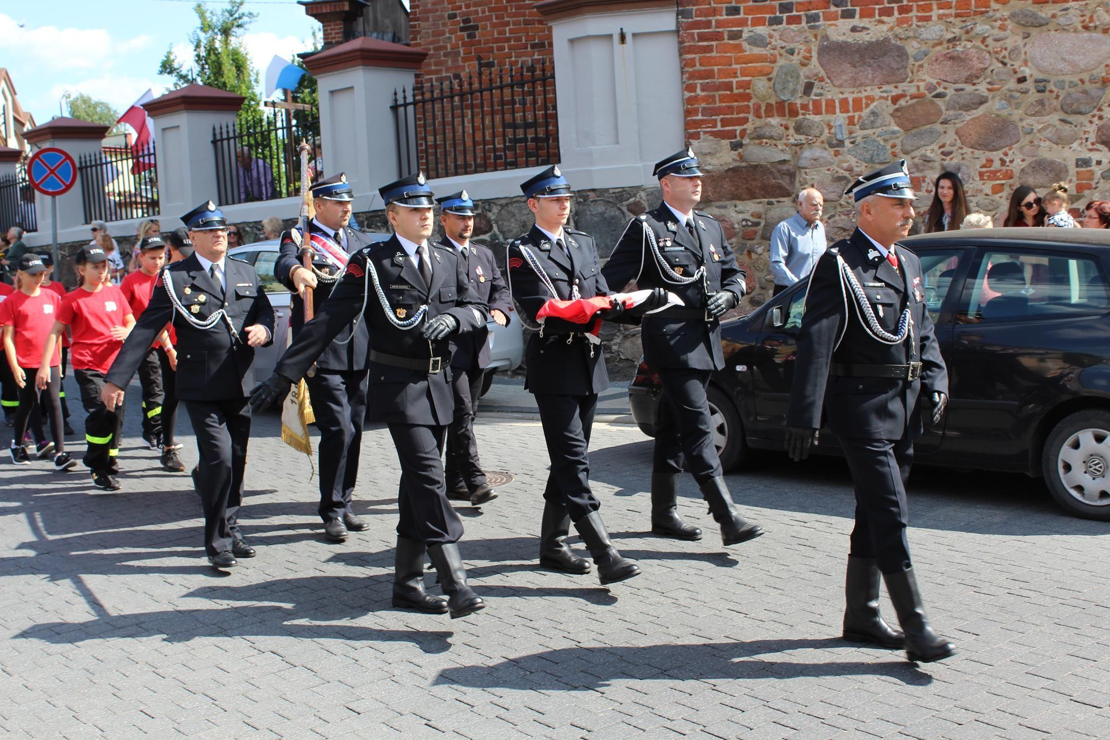 Zdj. nr. 28. Obchody Święta Wojska Polskiego