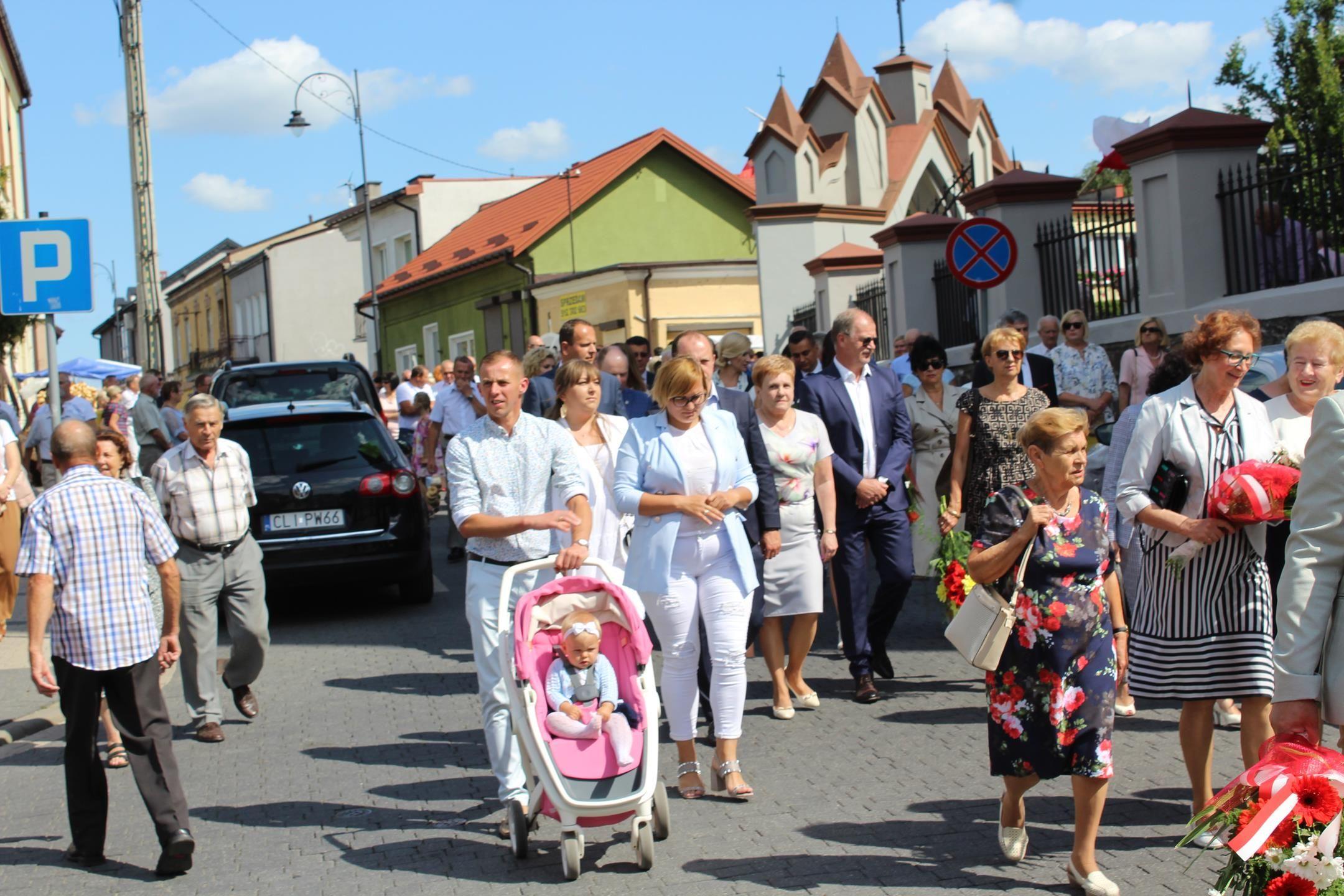 Zdj. nr. 38. Obchody Święta Wojska Polskiego