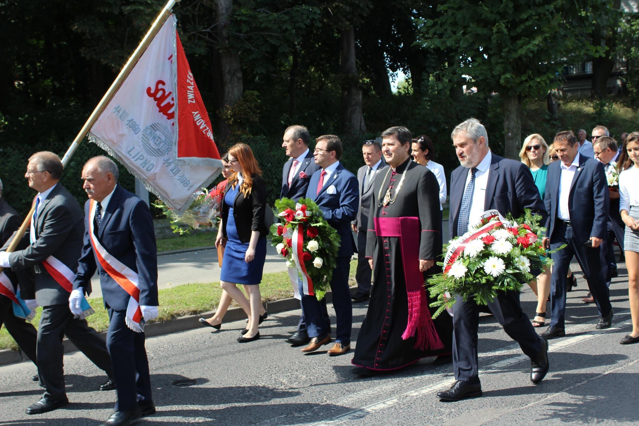 Zdj. nr. 48. Obchody Święta Wojska Polskiego