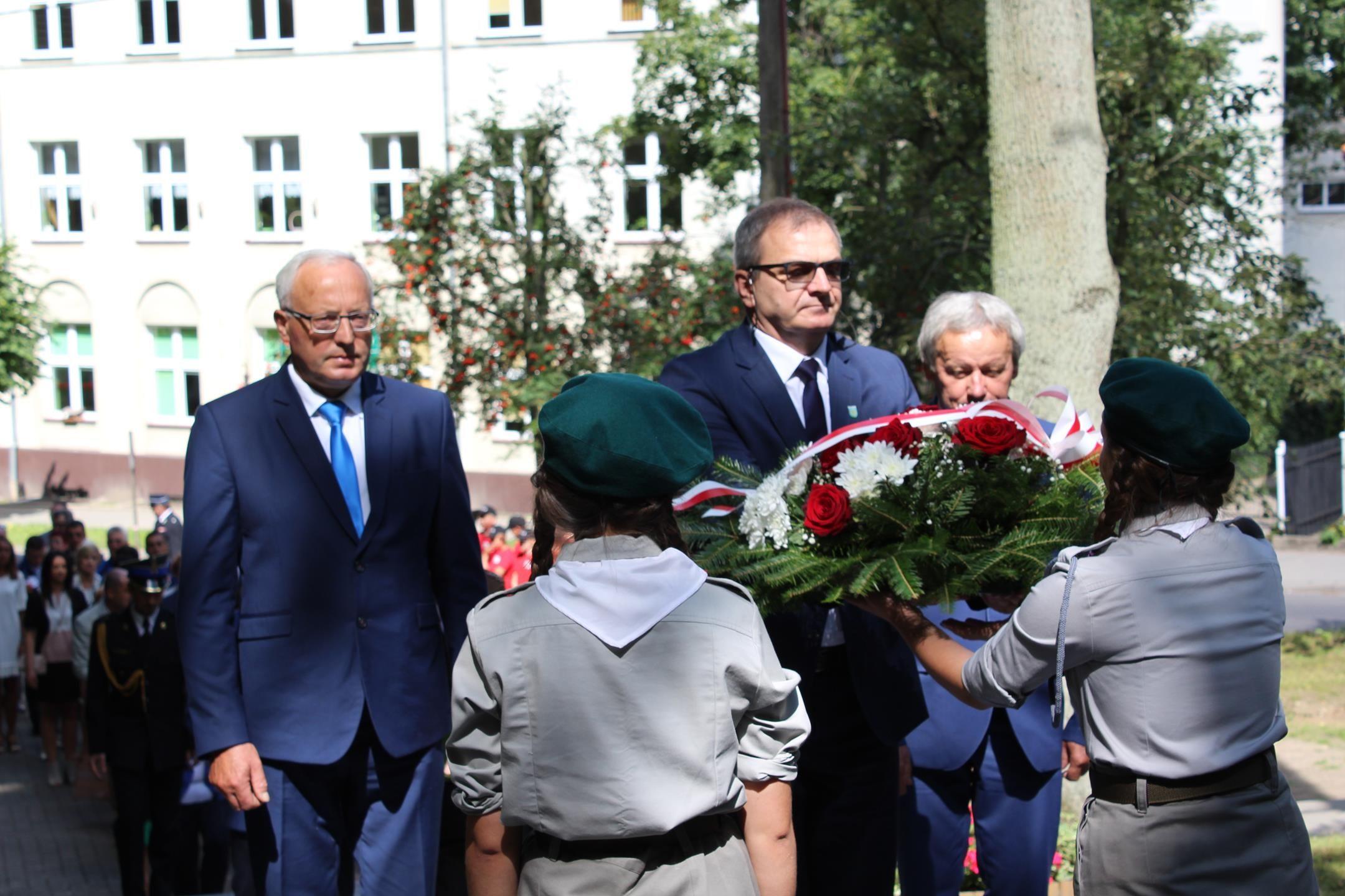 Zdj. nr. 91. Obchody Święta Wojska Polskiego