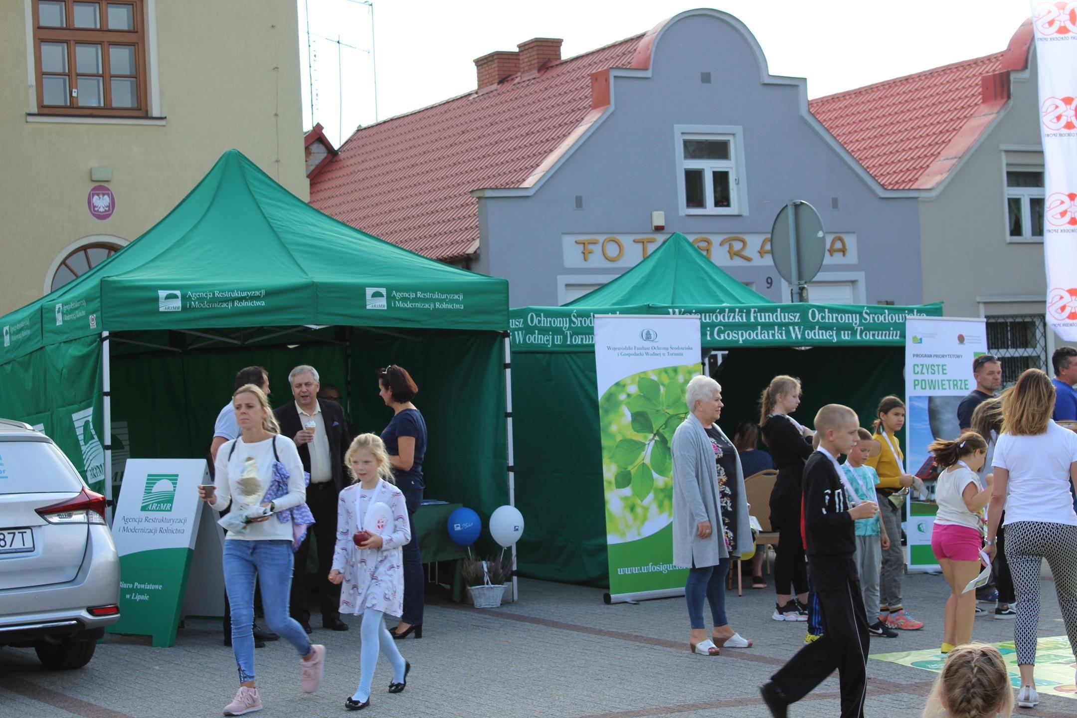 Zdj. nr. 3. Piknik ekologiczny Jestem EKO