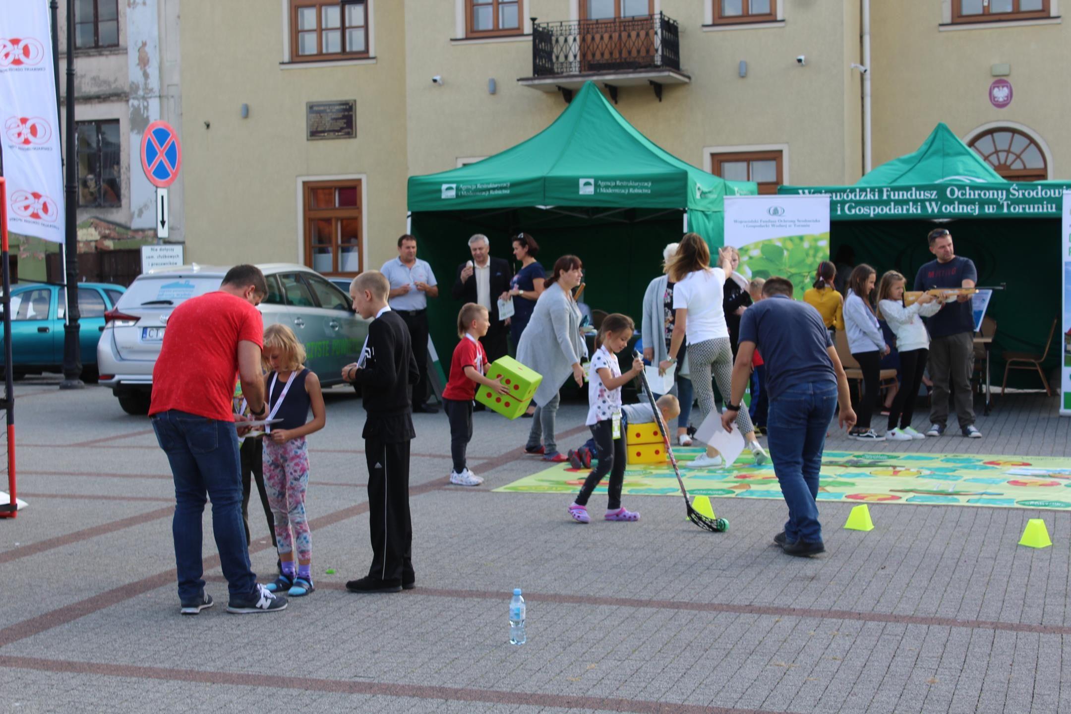 Zdj. nr. 4. Piknik ekologiczny Jestem EKO