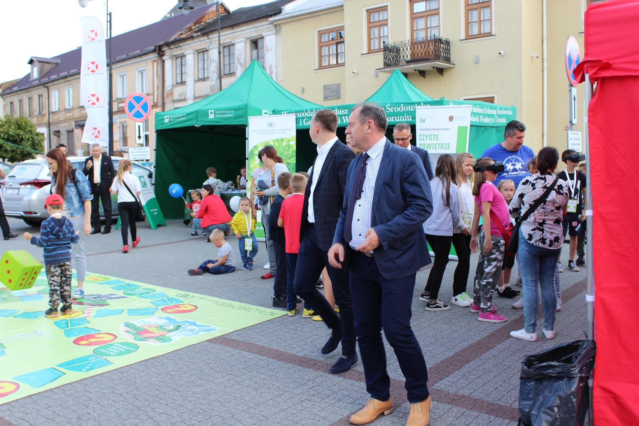 Zdj. nr. 14. Piknik ekologiczny Jestem EKO