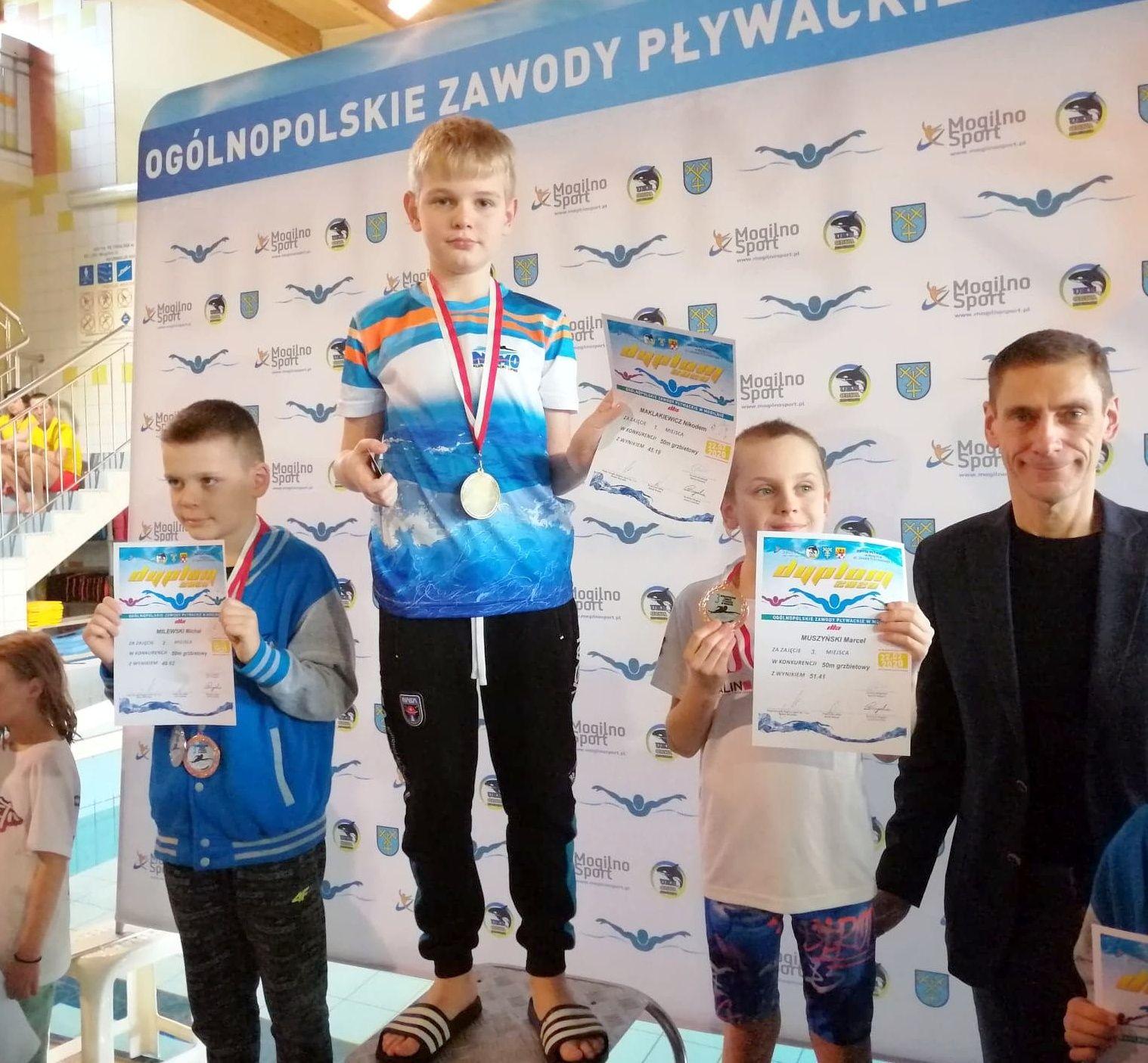 Zdj. nr. 13. NEMO Lipno - zawody pływackie