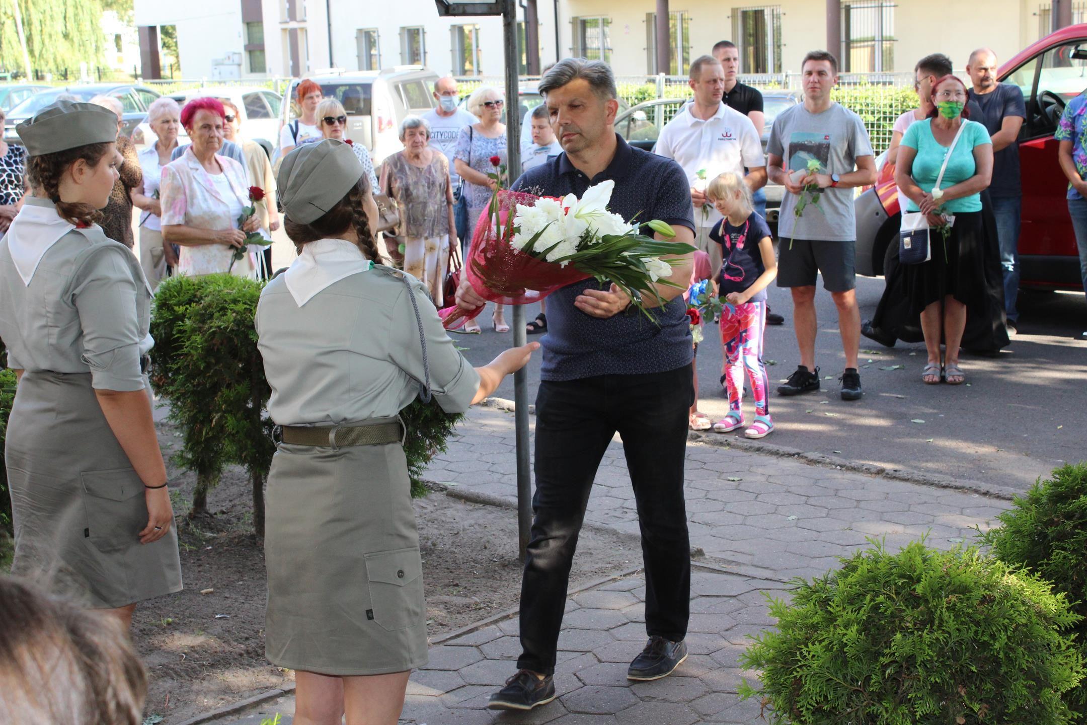 Zdj. nr. 22. 76. rocznica wybuchu Powstania Warszawskiego