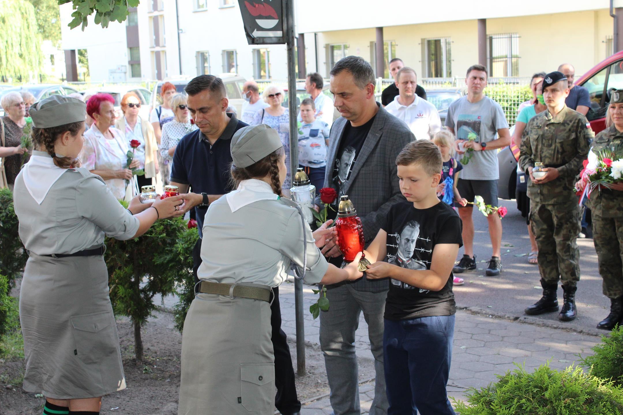 Zdj. nr. 24. 76. rocznica wybuchu Powstania Warszawskiego