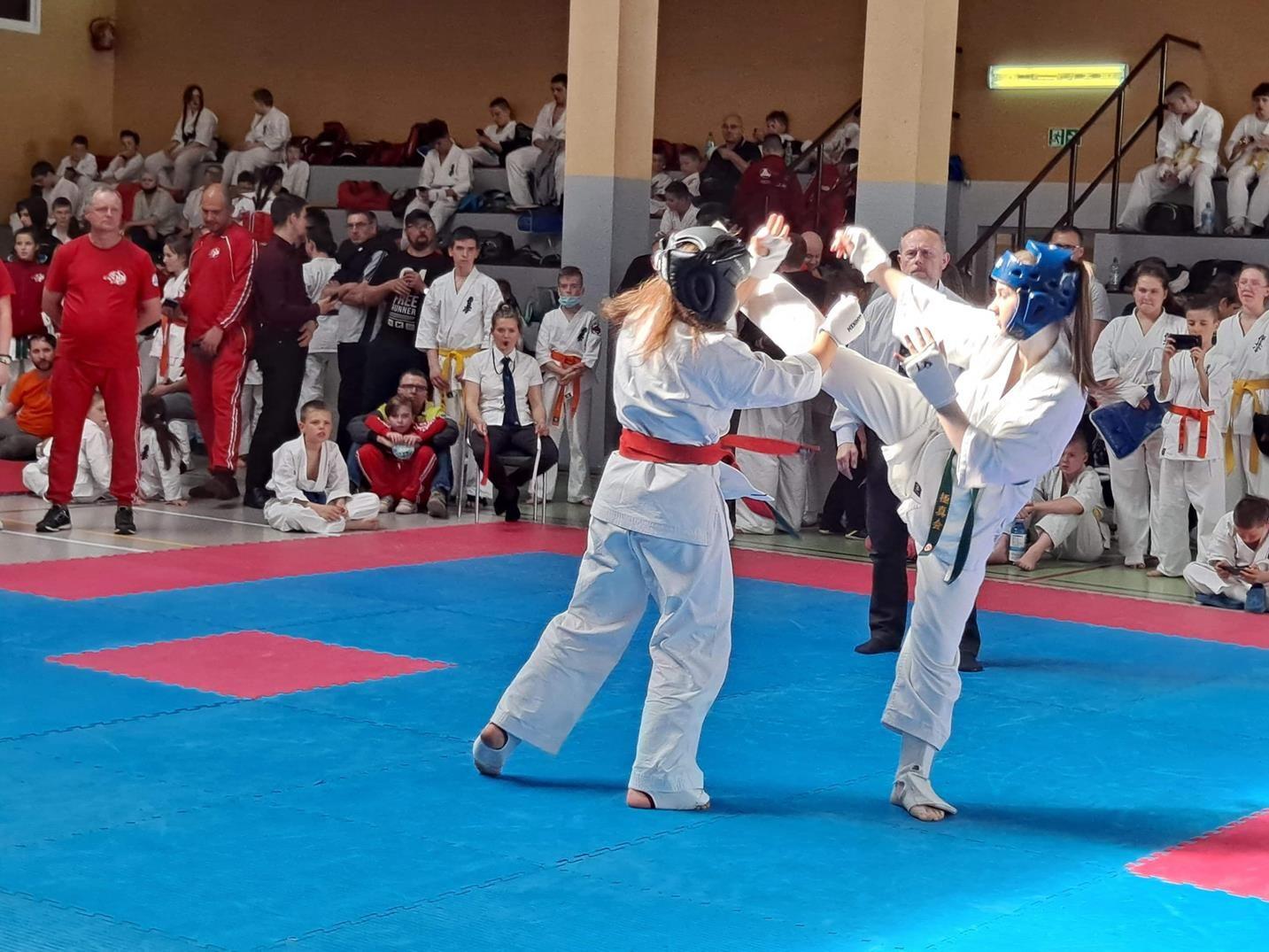 Otwarte Mistrzostwa w Karate Kyokushin w Kożuchowie - kliknięcie spowoduje powiększenie 