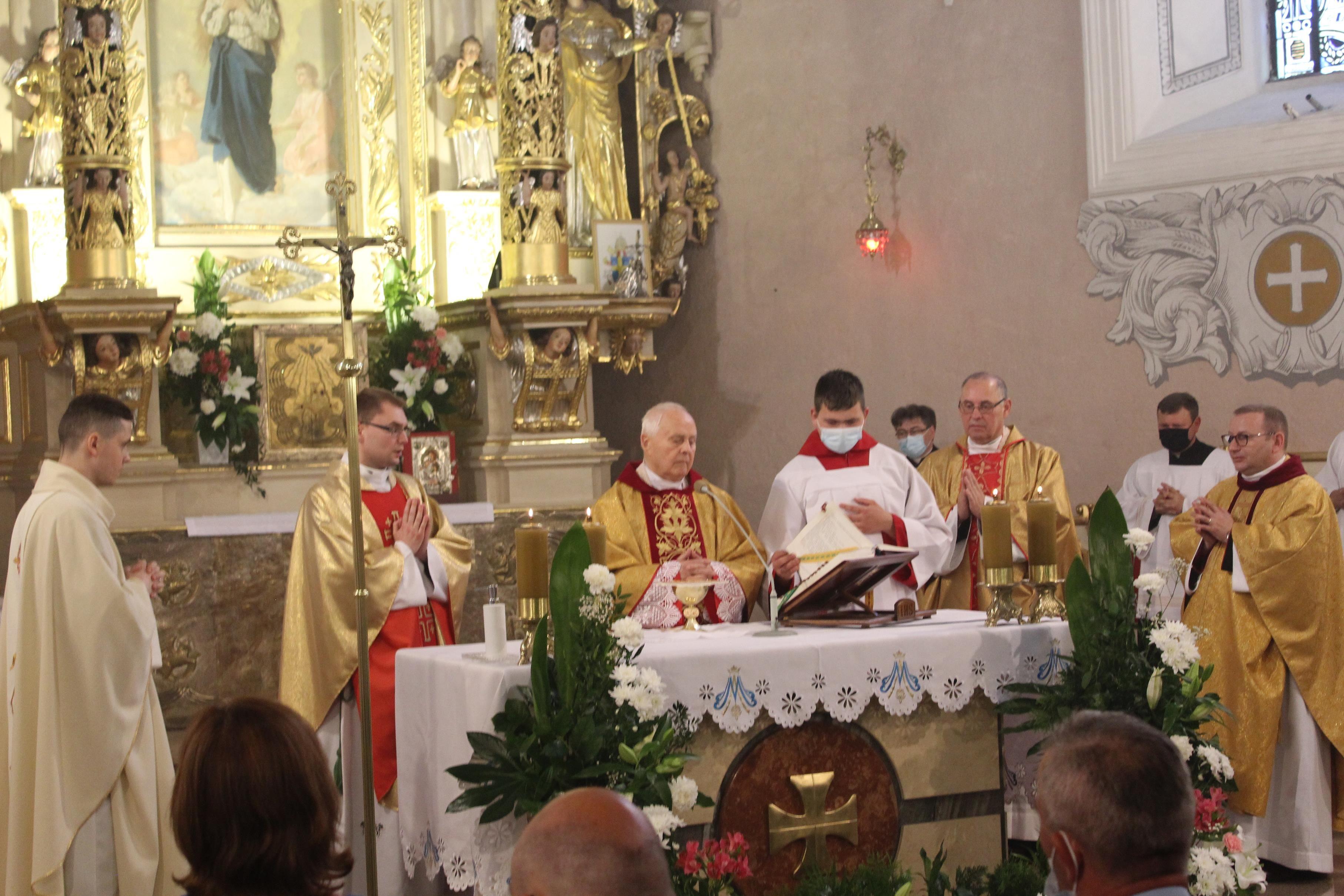 Jubileusz 60-lecia święceń kapłańskich księdza prałata Franciszka Cieślaka – kliknięcie spowoduje powiększenie obrazka