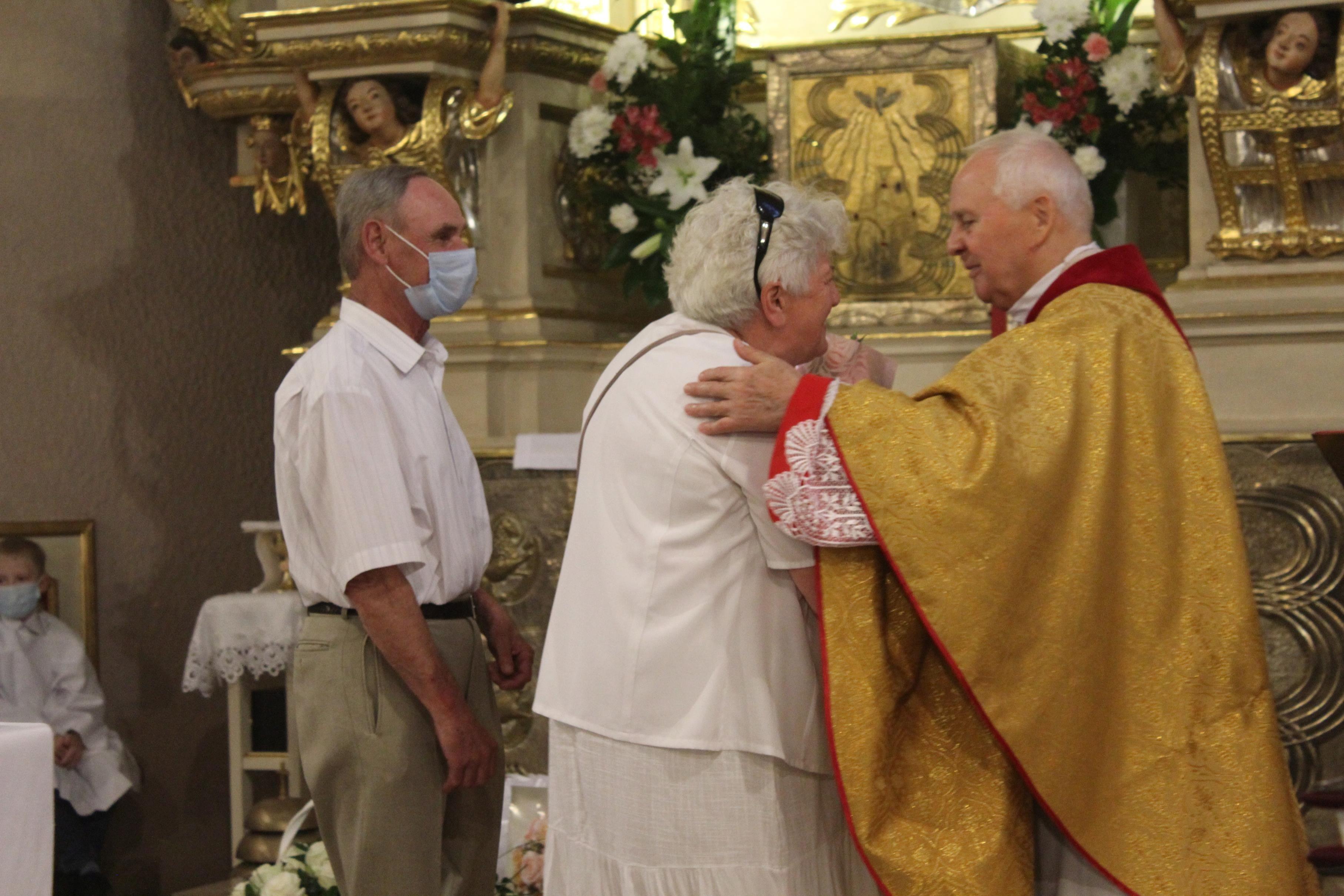 Jubileusz 60-lecia święceń kapłańskich księdza prałata Franciszka Cieślaka – kliknięcie spowoduje powiększenie obrazka