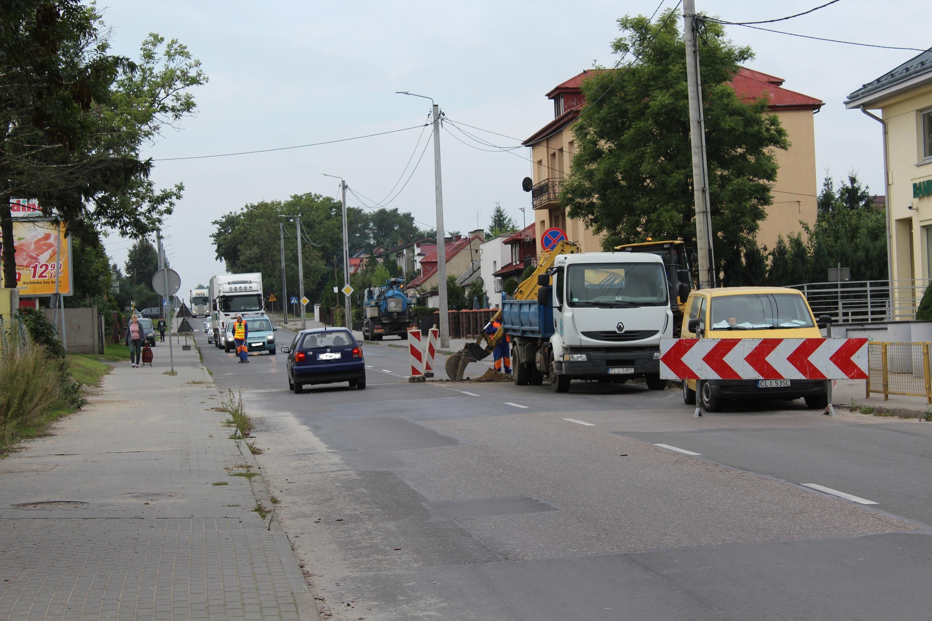 Zdj. nr. 5. Remont odcinka drogi krajowej nr 67 (DK67)