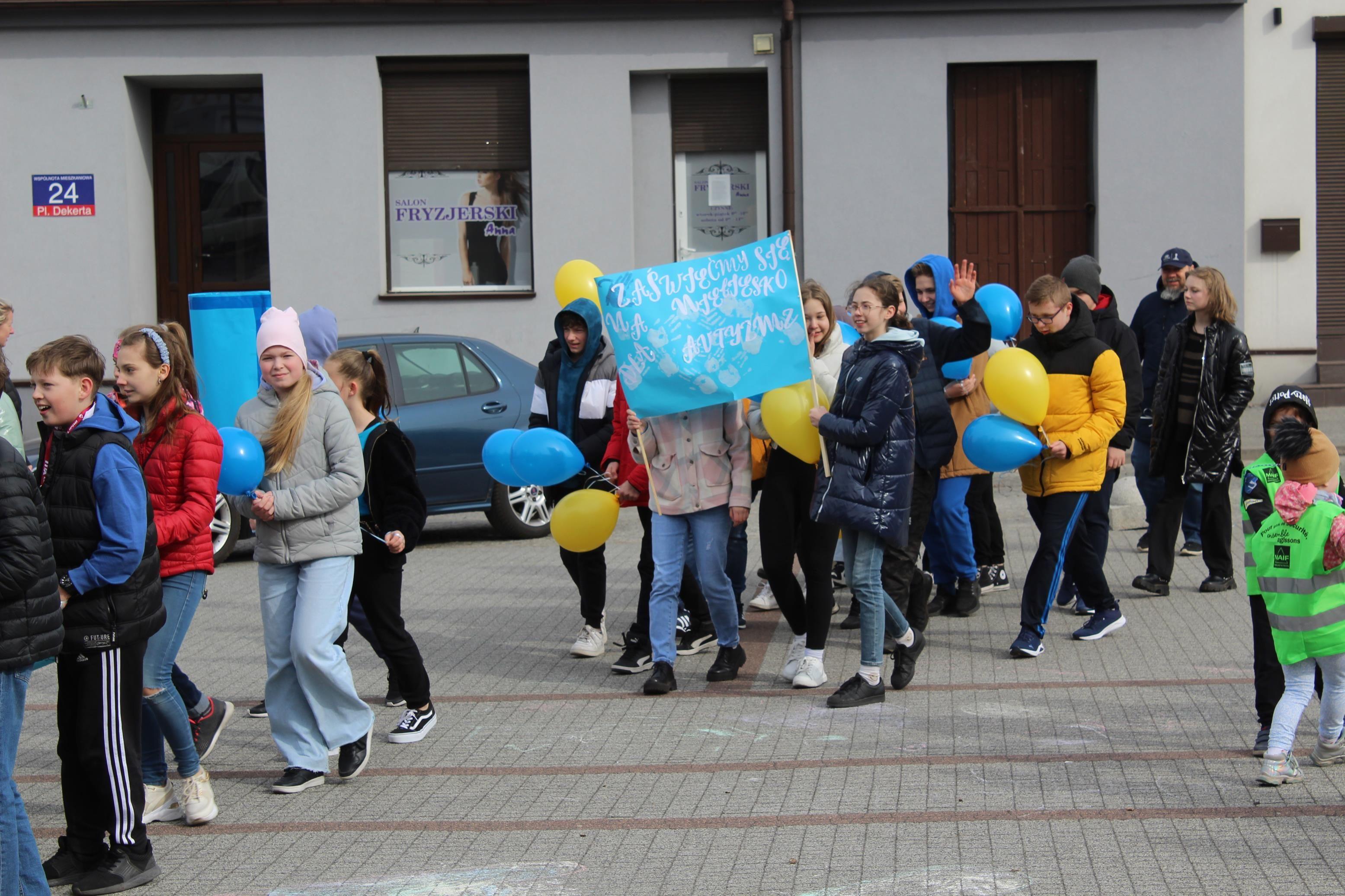 Zdj. nr. 17. Światowy Dzień Świadomości Autyzmu - 1 kwietnia 2022 r.