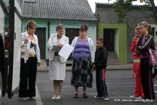 Zdj. nr. 8. Wyjazd dzieci z MKRPA na kolonie - sierpień 2010