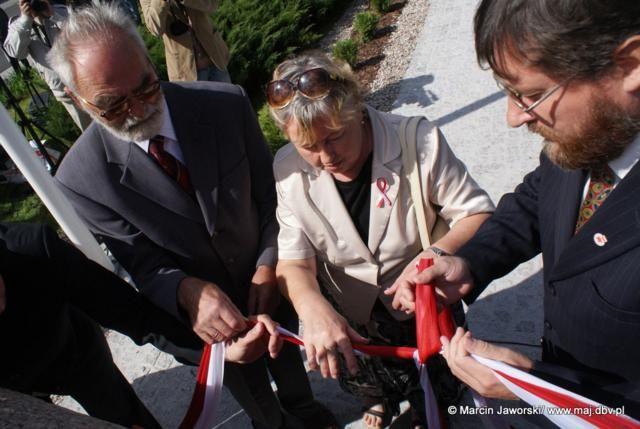 Zdj. nr. 14. Odsłonięcie obelisku XXX-lecia Solidarności - 5 września 2010