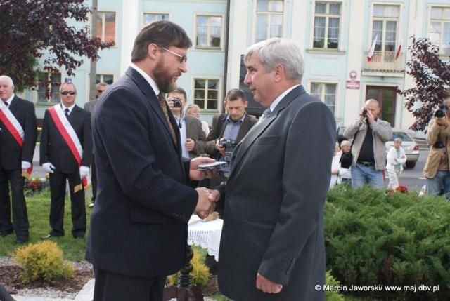 Zdj. nr. 20. Odsłonięcie obelisku XXX-lecia Solidarności - 5 września 2010