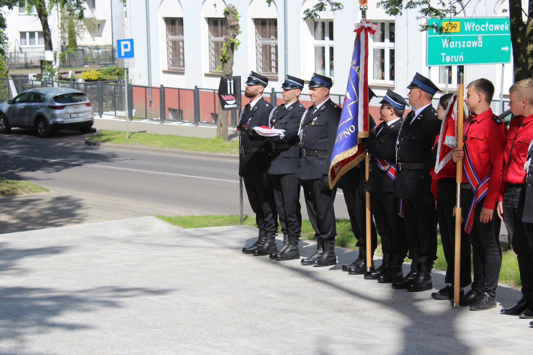 Zdj. nr. 101. Lipnowski obchody 233. rocznicy uchwalenia Konstytucji 3 Maja