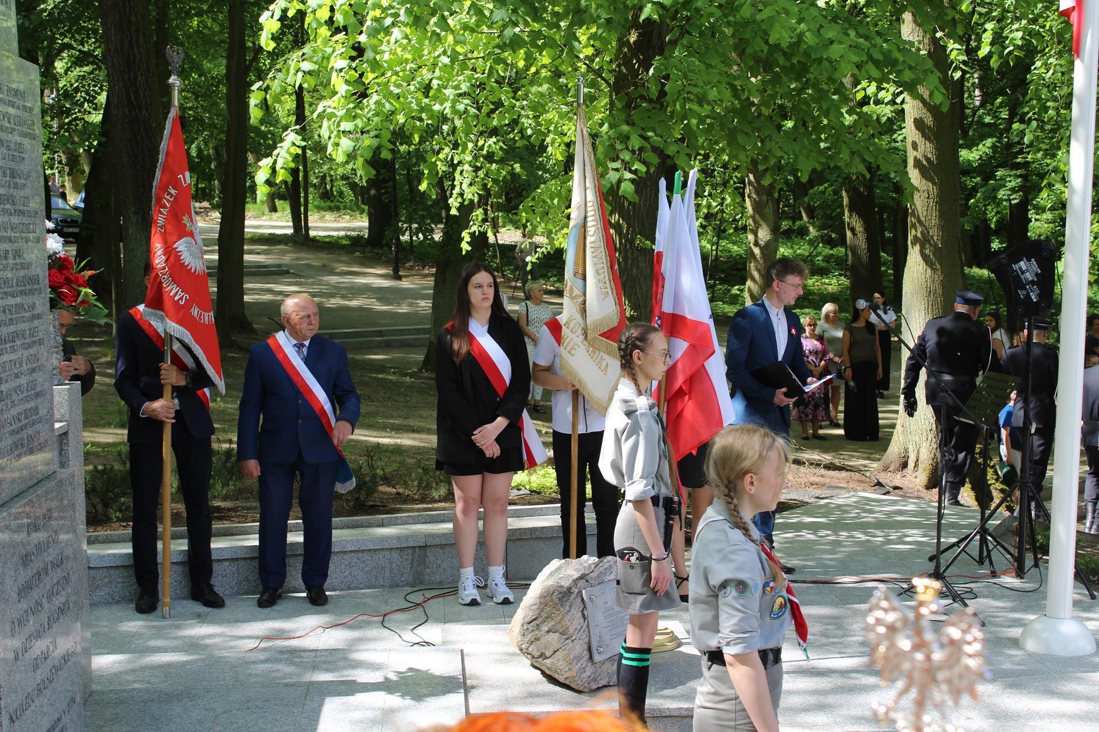 Zdj. nr. 108. Lipnowski obchody 233. rocznicy uchwalenia Konstytucji 3 Maja