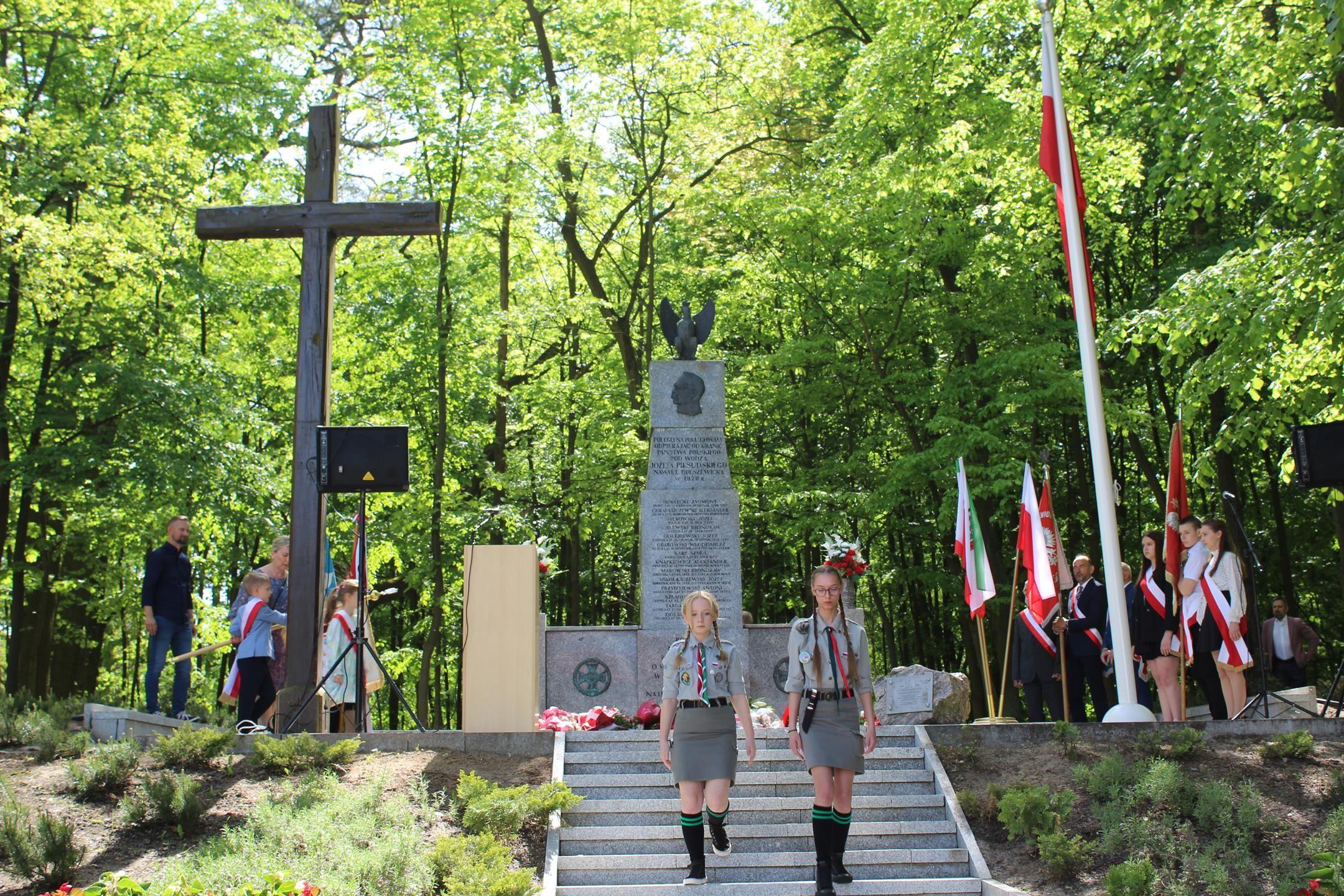 Zdj. nr. 187. Lipnowski obchody 233. rocznicy uchwalenia Konstytucji 3 Maja