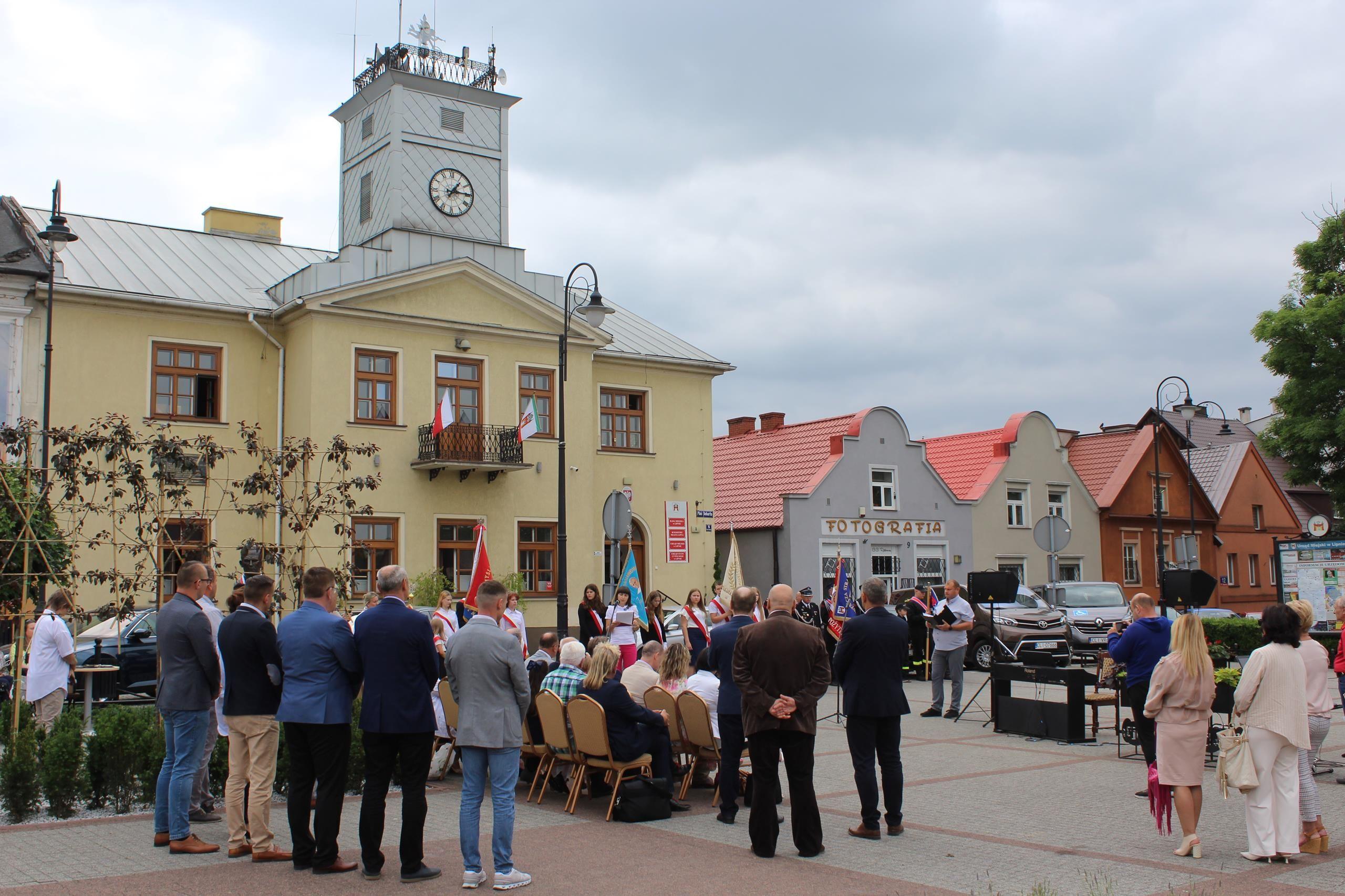 Zdj. nr. 19. Odsłonięcie popiersia Zygmunta Uzarowicza - 4 czerwca 2024 r.