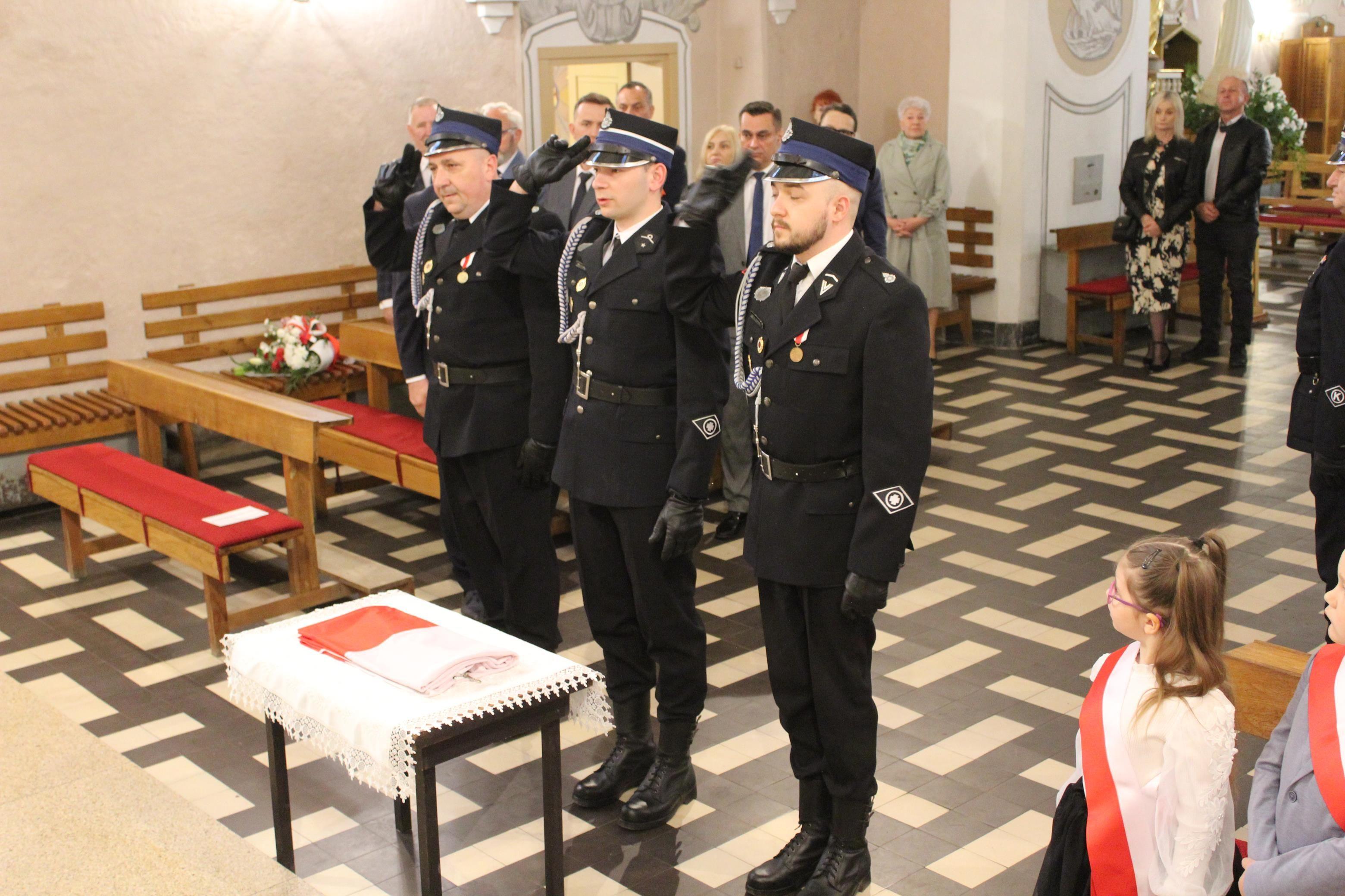 Zdj. nr. 1. Lipnowskie obchody 234. rocznicy uchwalenia Konstytucji 3 Maja